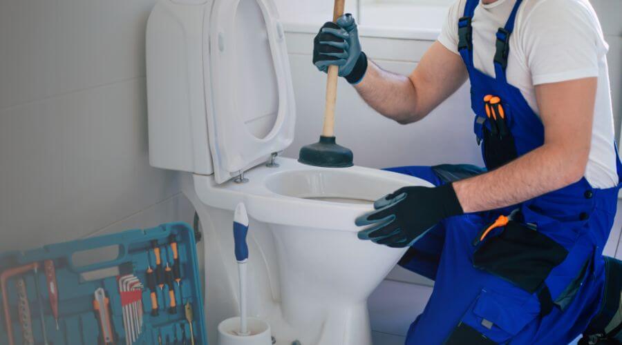 Professional septic pumping service in Alsip, IL